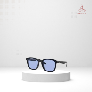 Kính gọng vuông nữ